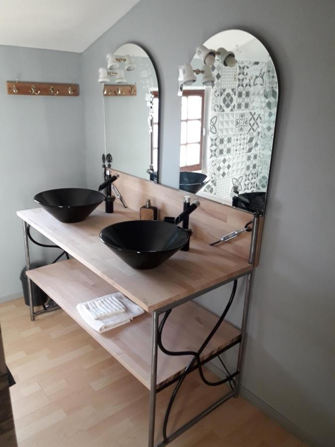La Floiracaise Hotel Floirac  ภายนอก รูปภาพ