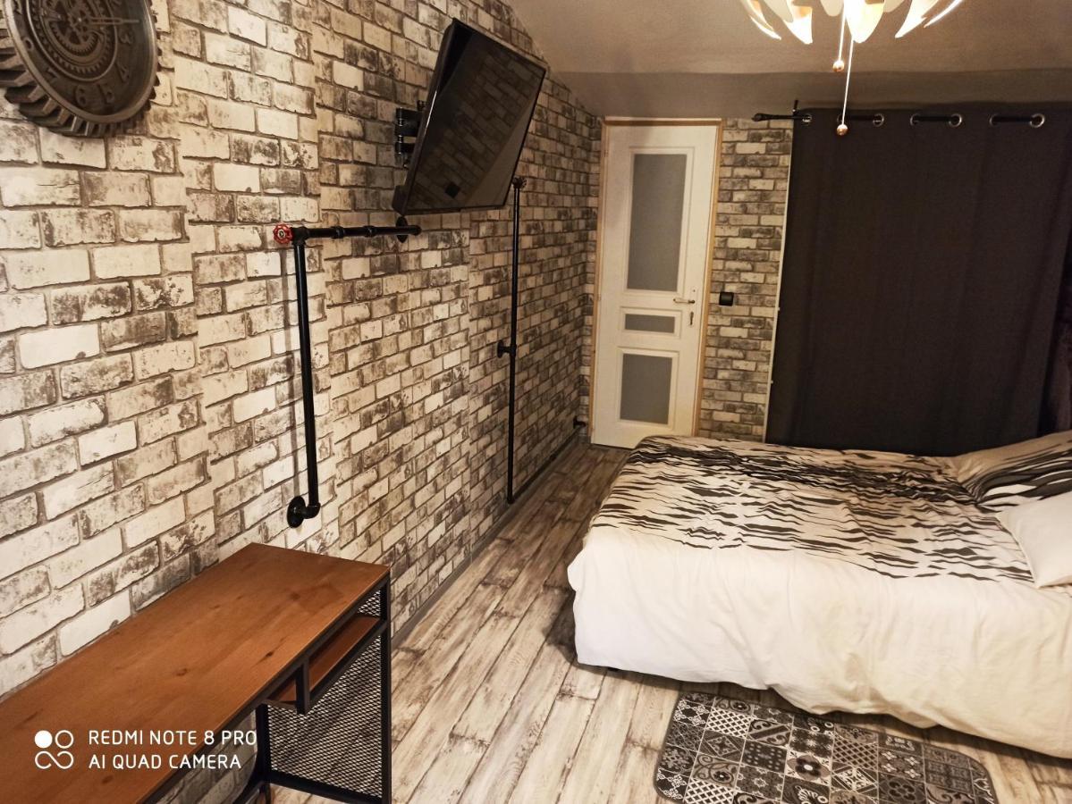 La Floiracaise Hotel Floirac  ภายนอก รูปภาพ